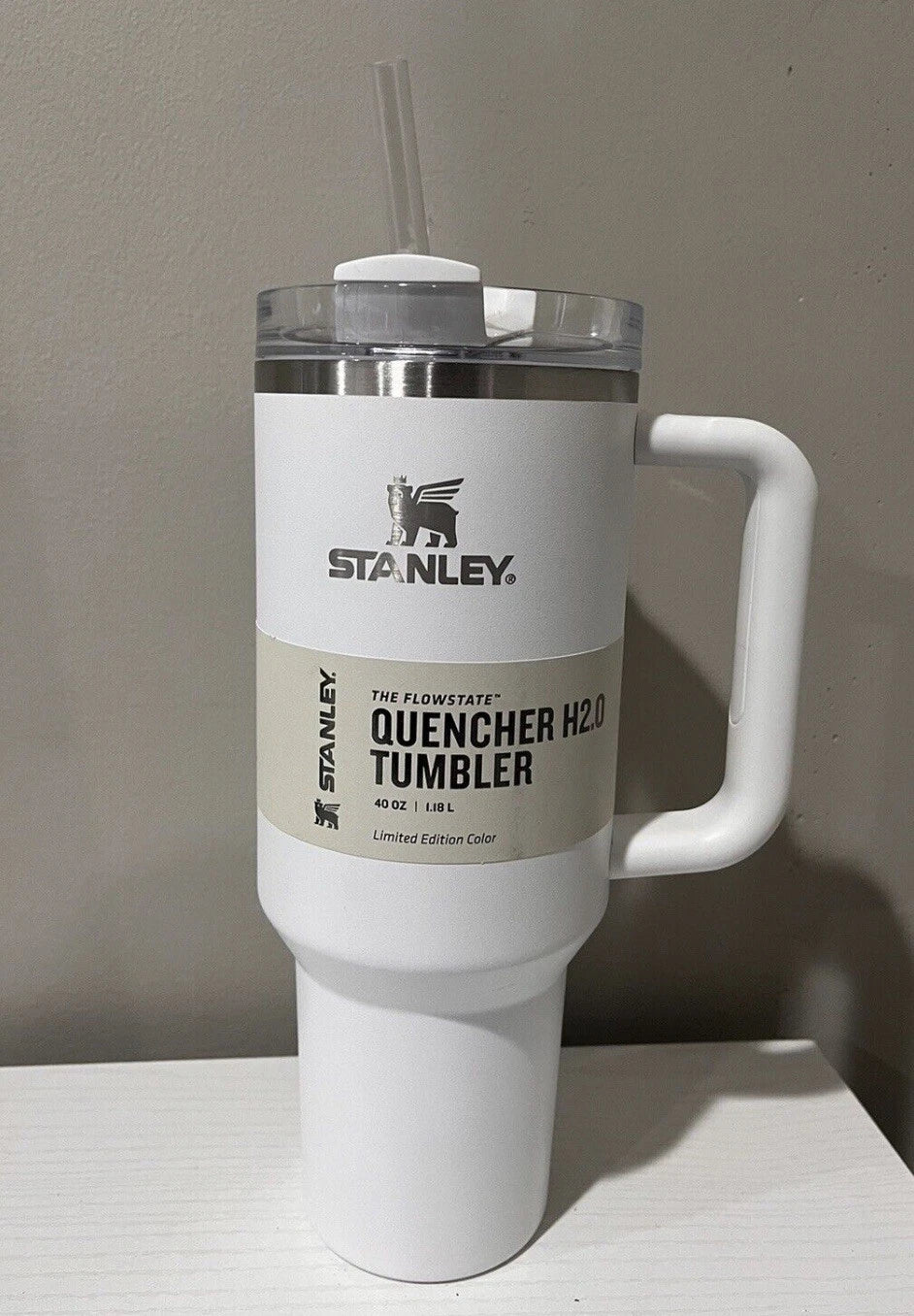 Stanley The FlowState Quencher H2.0 Tumbler 40 oz White Limited Edition Insulated Stainless Steel Travel Mug with Handle & Straw