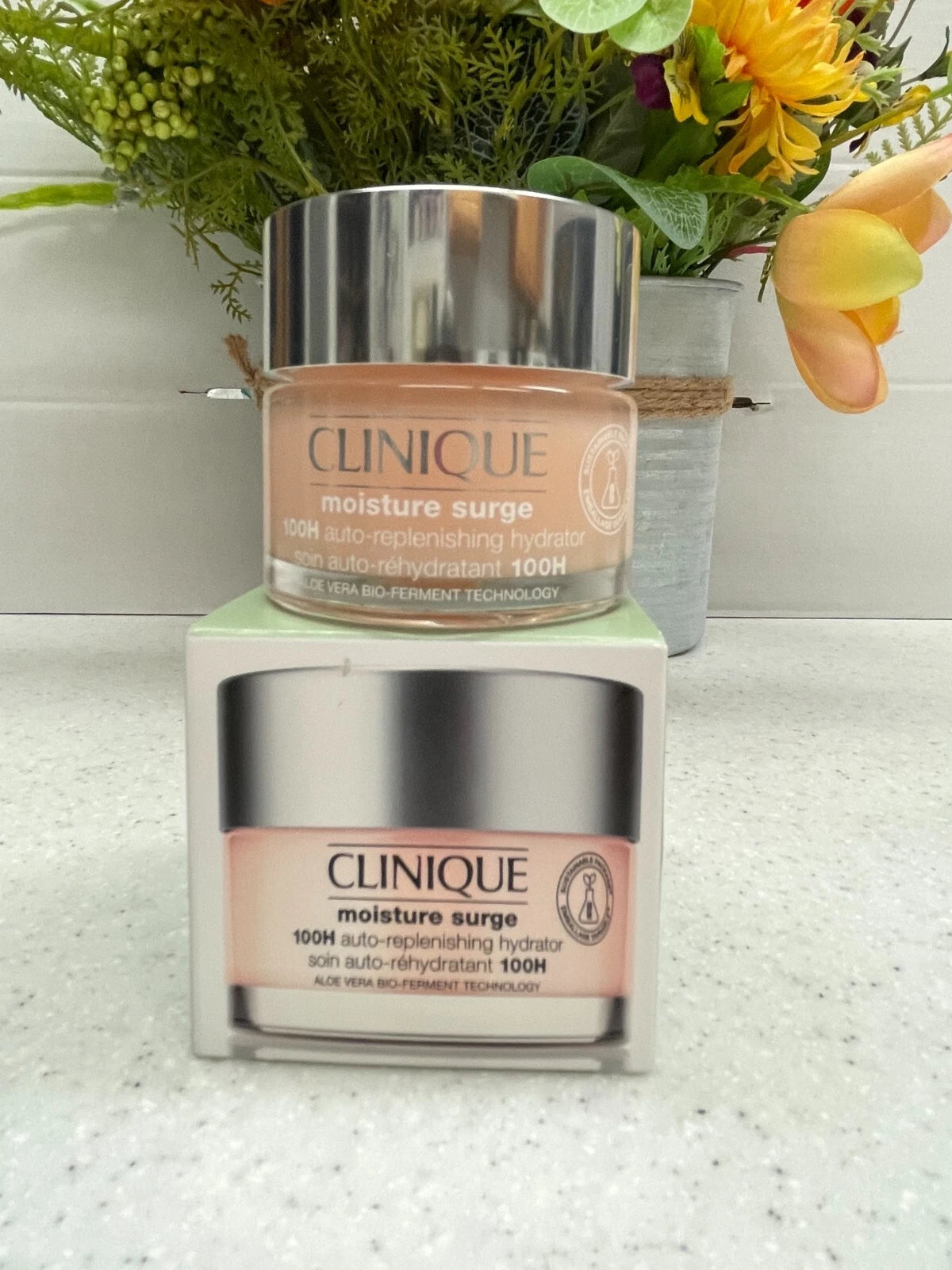 Clinique Moisture Surge 100H Auto-Replenishing Hydrator with Aloe Bio-Ferment Technology – Face Moisturizer