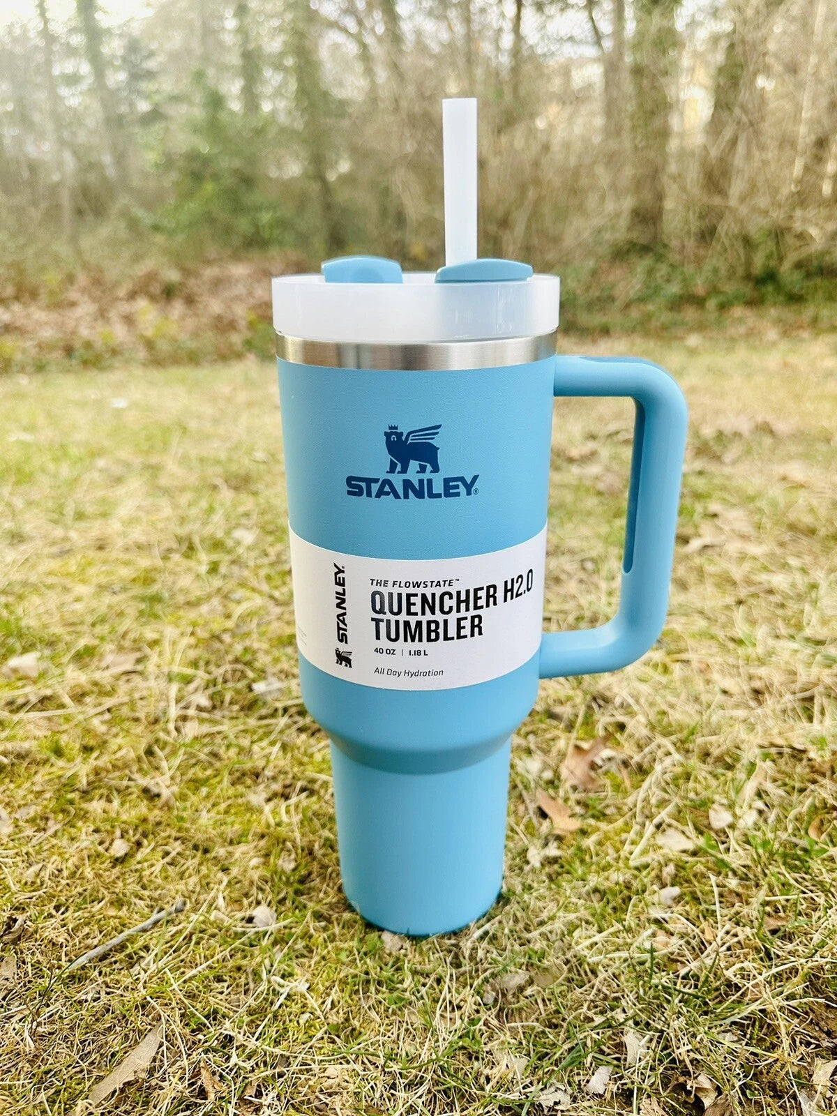 Stanley The FlowState Quencher H2.0 Tumbler 40 oz Sky Blue Insulated Stainless Steel Travel Mug with Handle & Straw