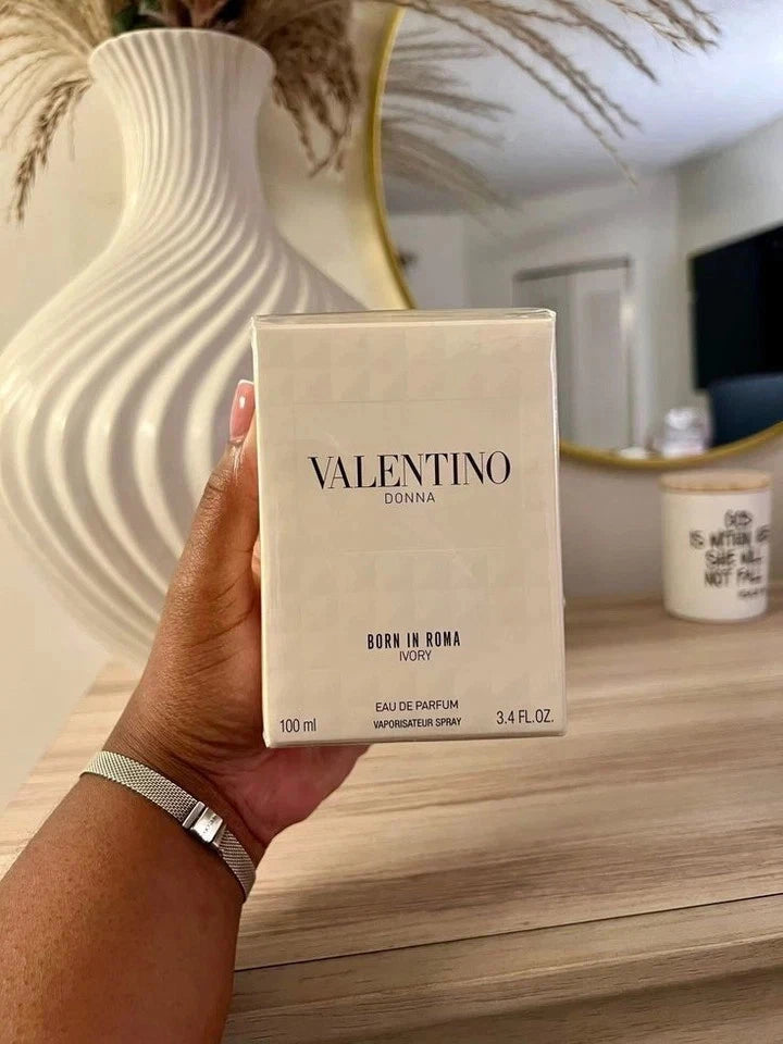 Valentino Donna Born in Roma Ivory Eau de Parfum 3.4 oz Spray for Women